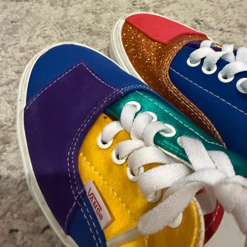 Vans Old Skool Pride Rainbow Patchwork Glitter Men 7 / Women 8.5 Near New - Picture 4 of 7